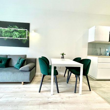 Modern Green Apartment 克拉科夫 外观 照片